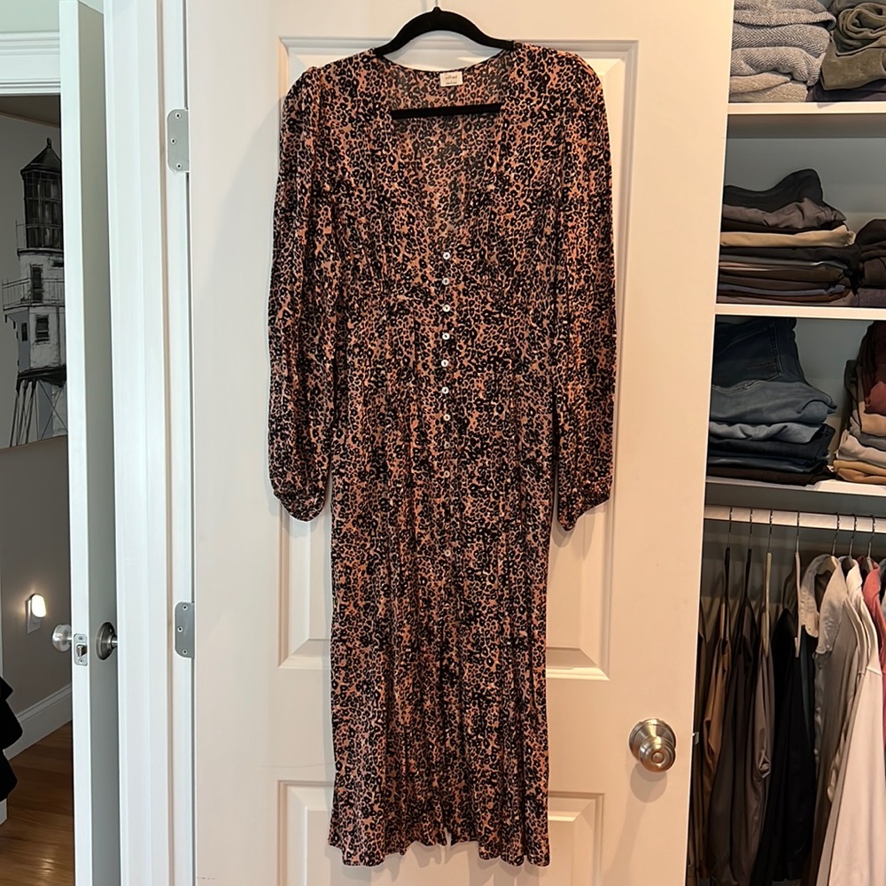 Arizia leopard front button up dress